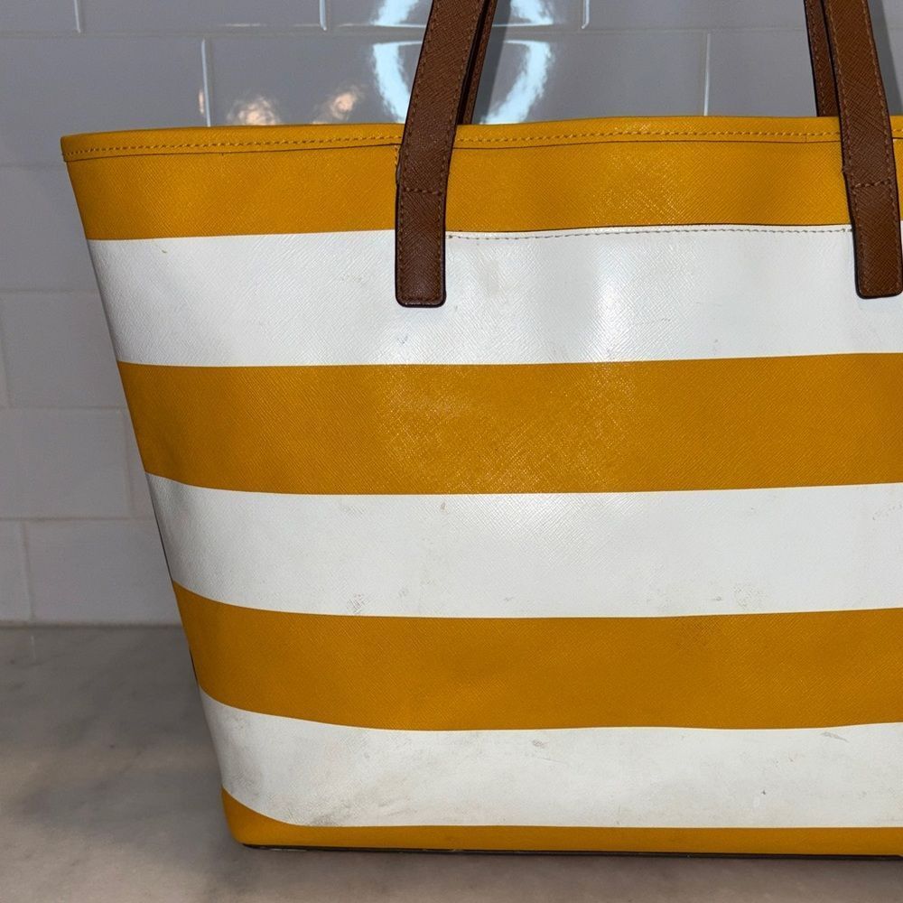 MICHAEL KORS Purse Bag Tote  Large Jet Set Travel Stripe Saffiano Leather - Picture 5 of 16